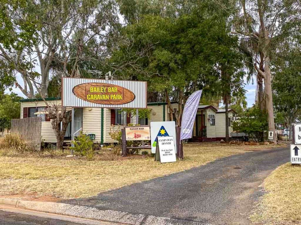 Review of Bailey Bar Charleville Caravan Park