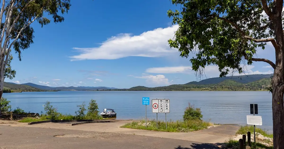 NRMA Lake Somerset Holiday Park - The 10 Best Sunshine Coast Fishing and Camping Spots