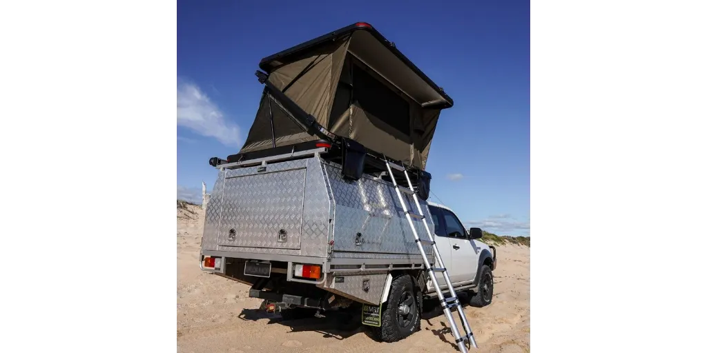 Dune 4WD Nomad Deluxe Hardtop Roof Top Tent